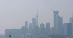 Smoke in Toronto's air, Environment Canada advises citizens to exercise caution