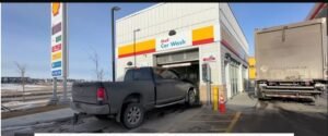 Photo of Calgary car wash sparks debate amid ongoing water restrictions