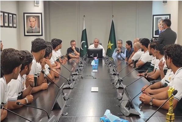 پاکستان انڈر 19 کرکٹرز کے لیے بڑی خوشخبری، پہلی بار سینٹرل کنٹریکٹس دینے کا فیصلہ